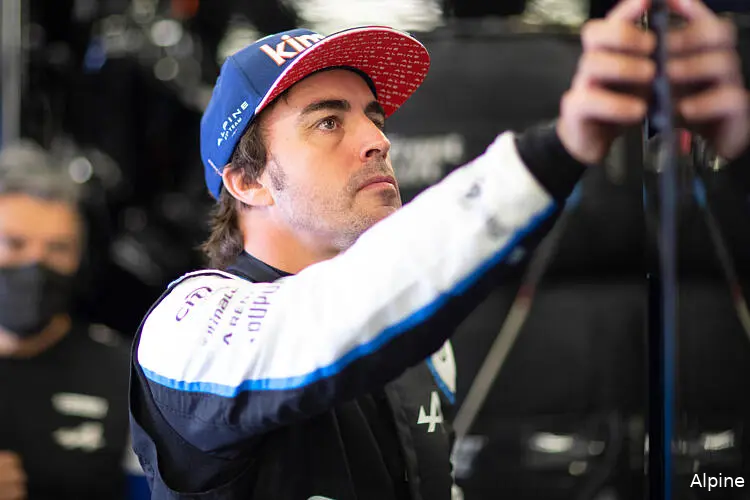 Fernando Alonso A521 Alpine Silverstone5