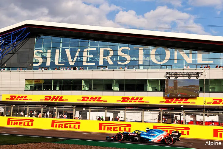 Fernando Alonso A521 Alpine Silverstone1