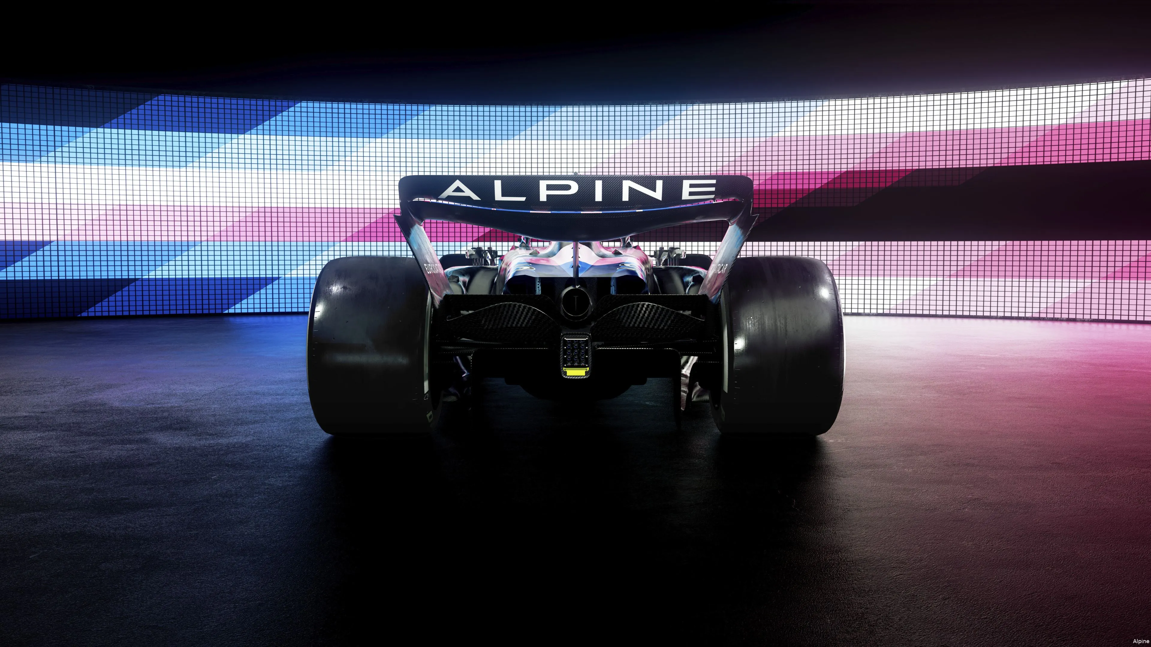 alpine rear wing