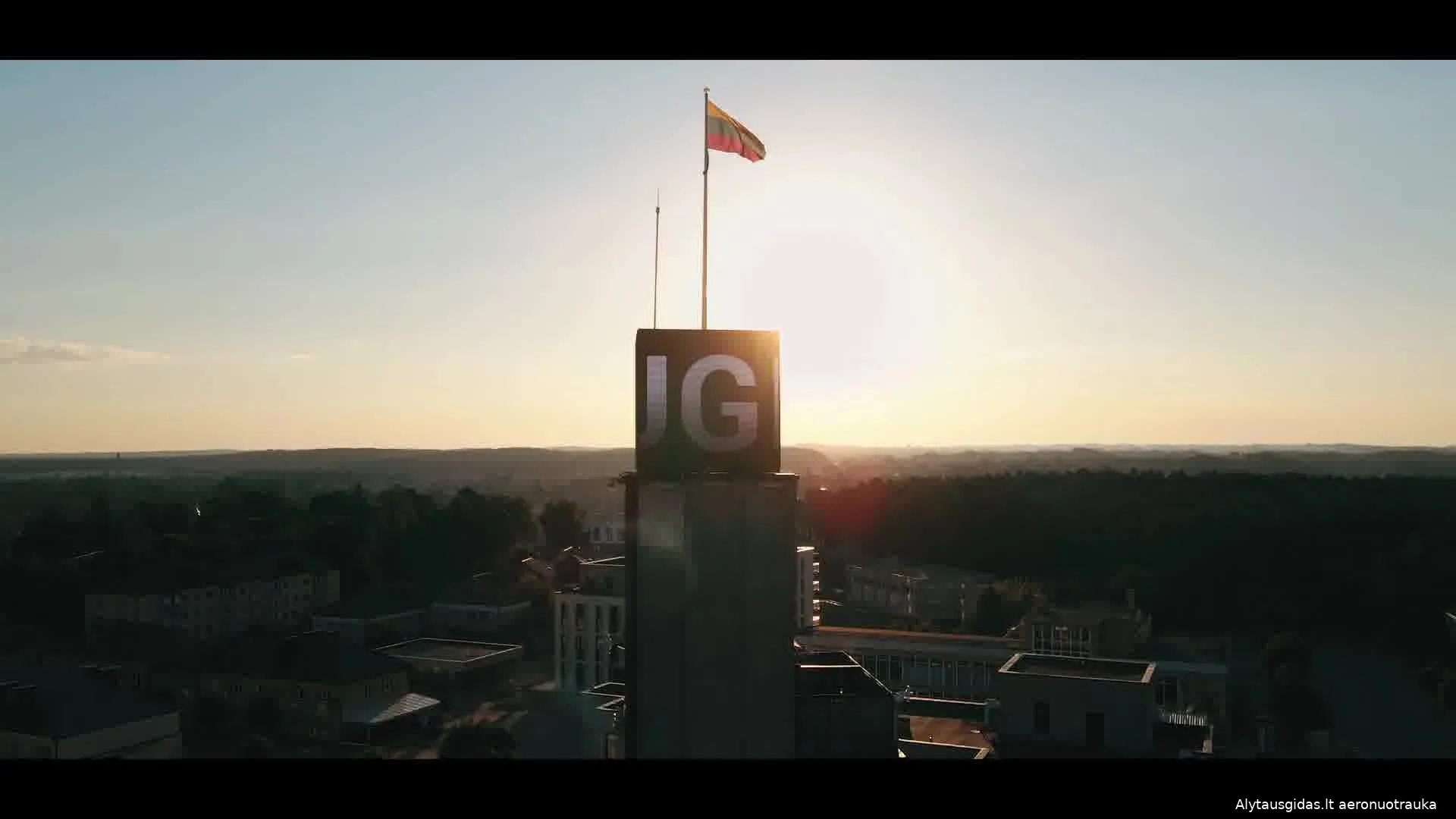 rot201637043 247294403864371 6094589451392543586 n