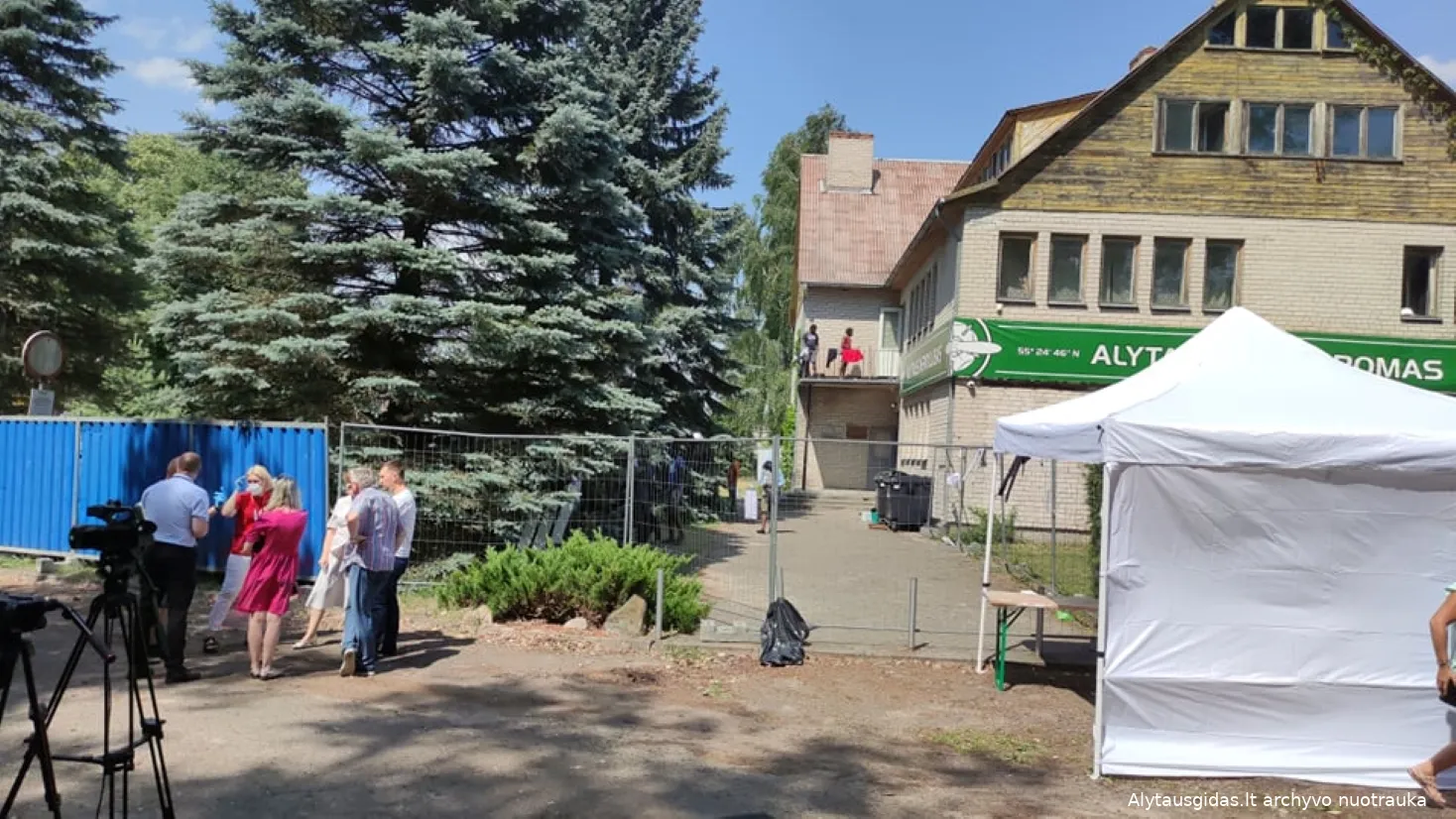 nele214418823 348135826724657 4095941705206390662 n