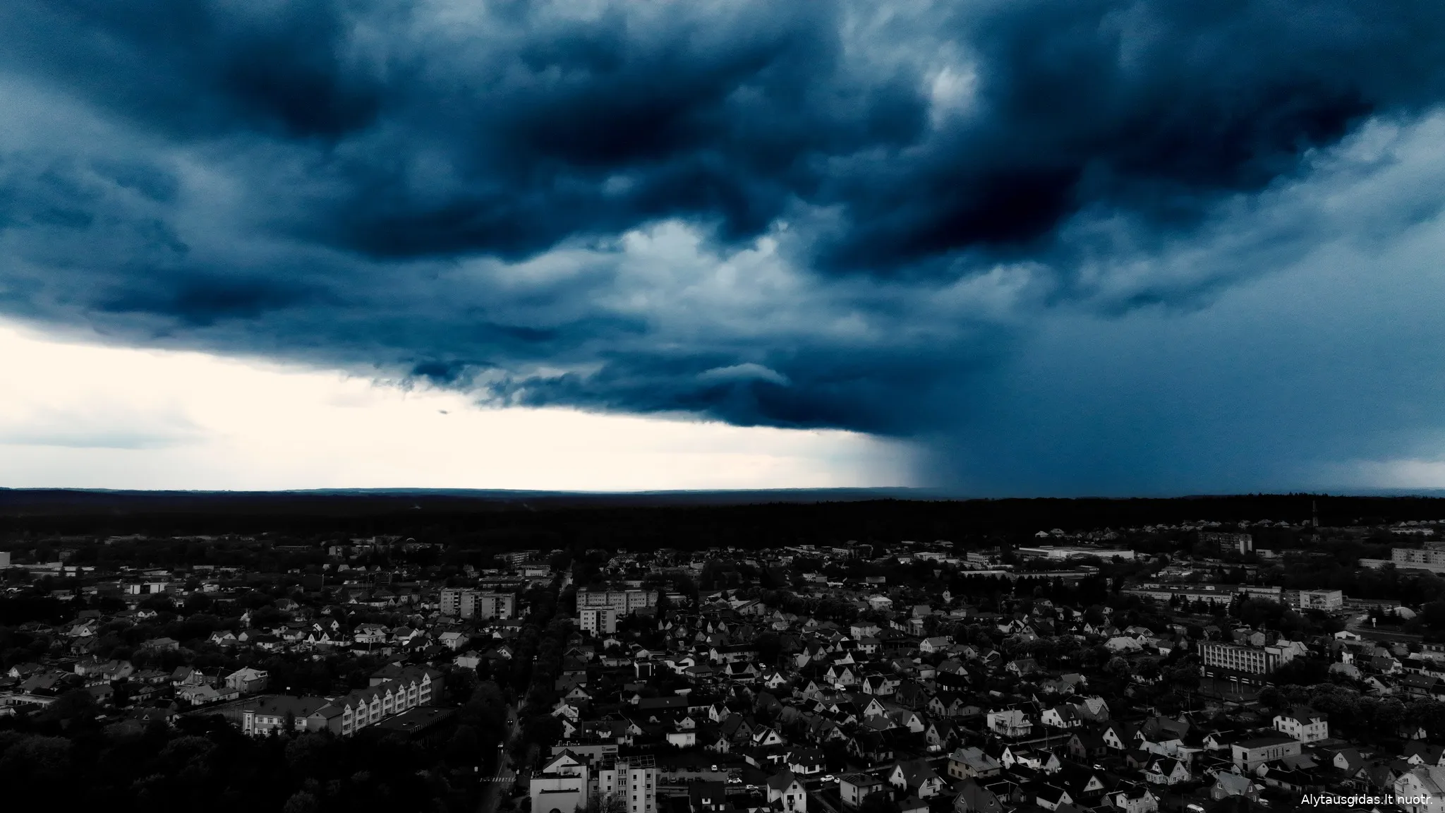 438146376 1001728178208170 2295793431276420157 n