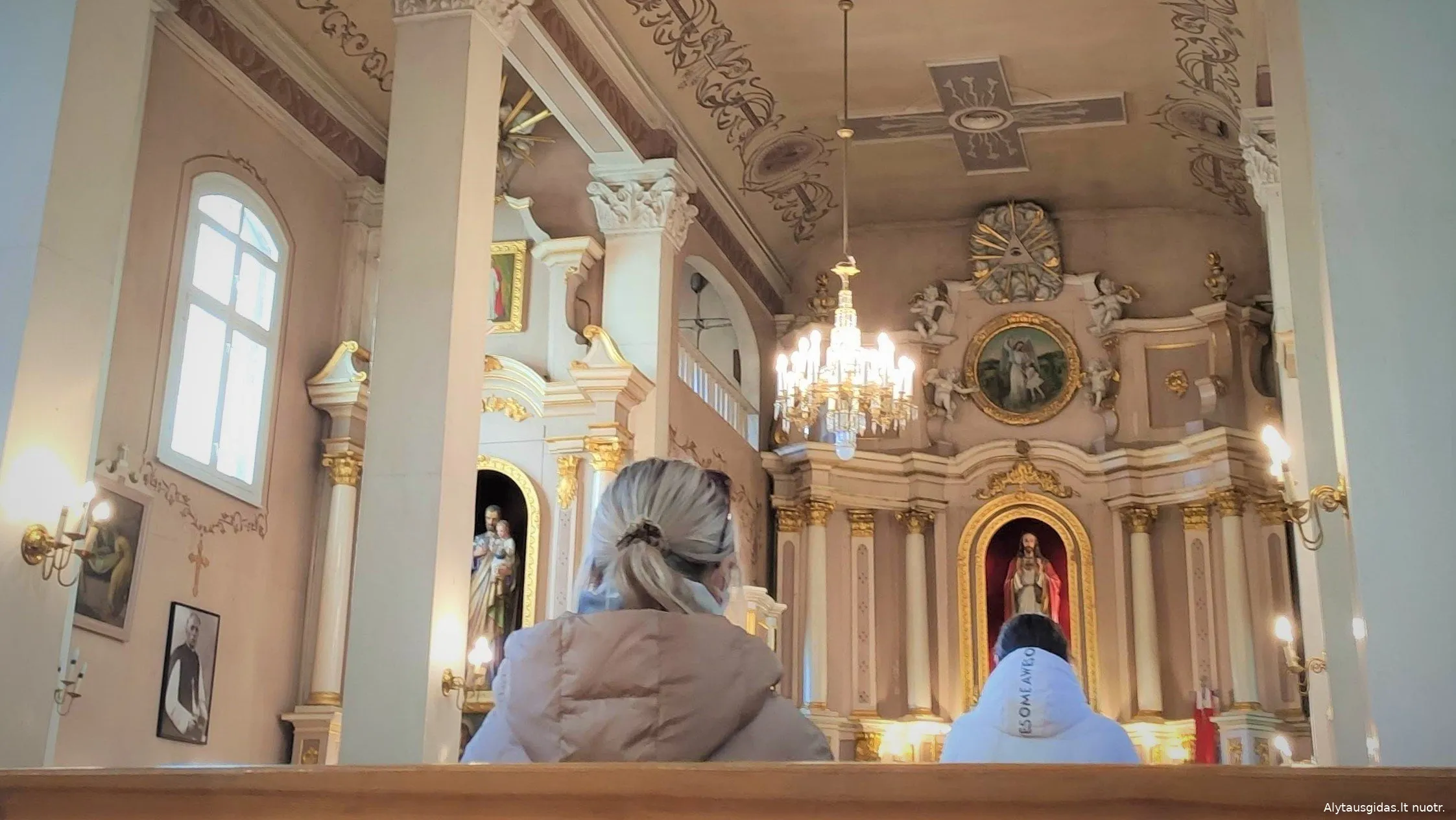 agelusargimg 20200507 082331