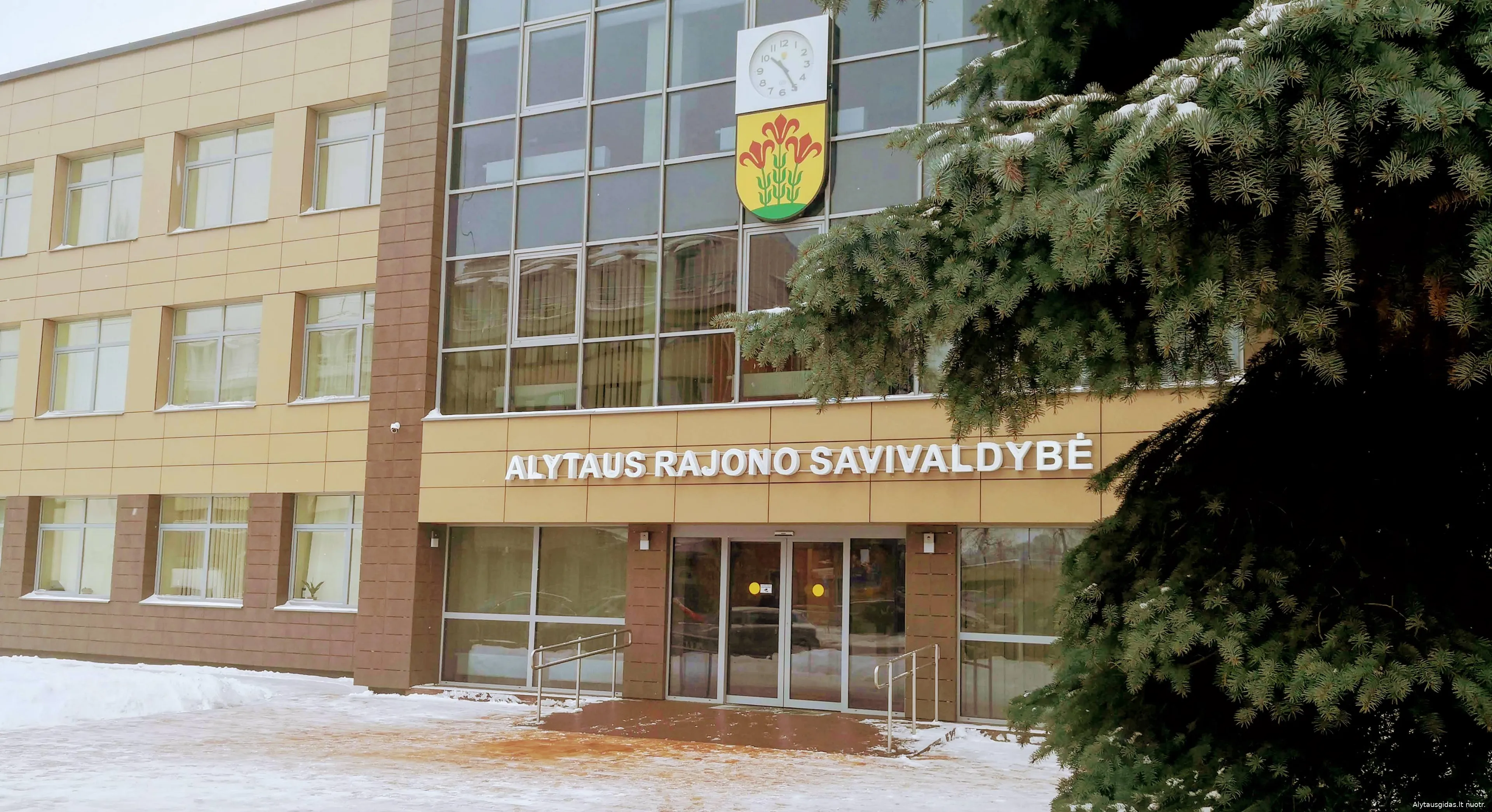 arsazie49938597 542448852899567 2379839823935438848 n