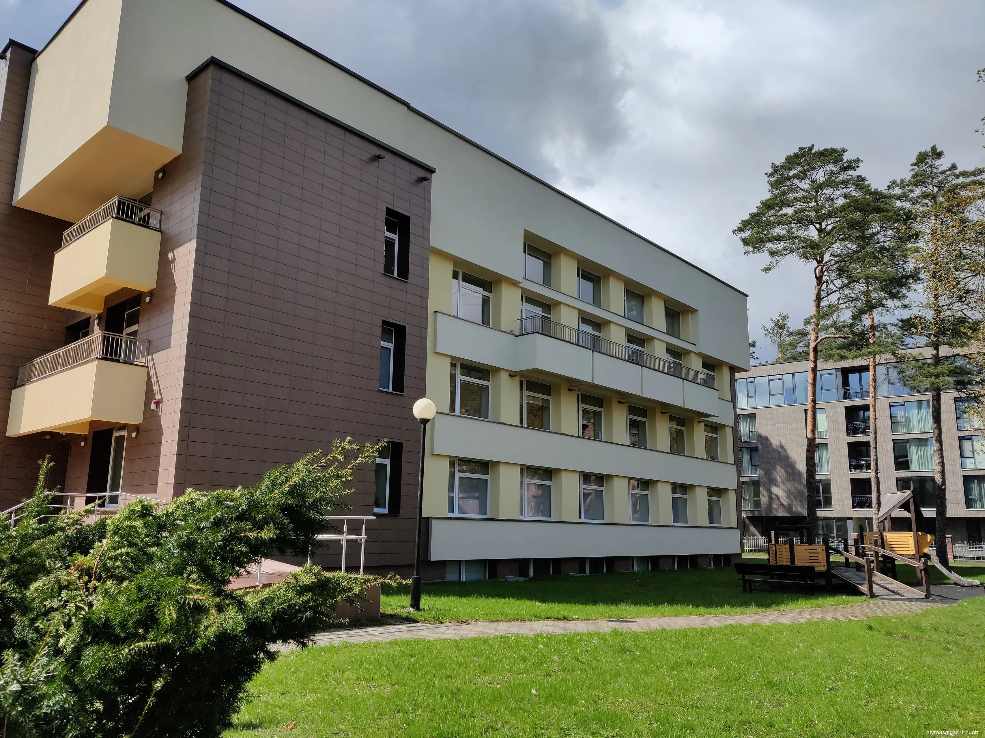 img 20210426 1454261