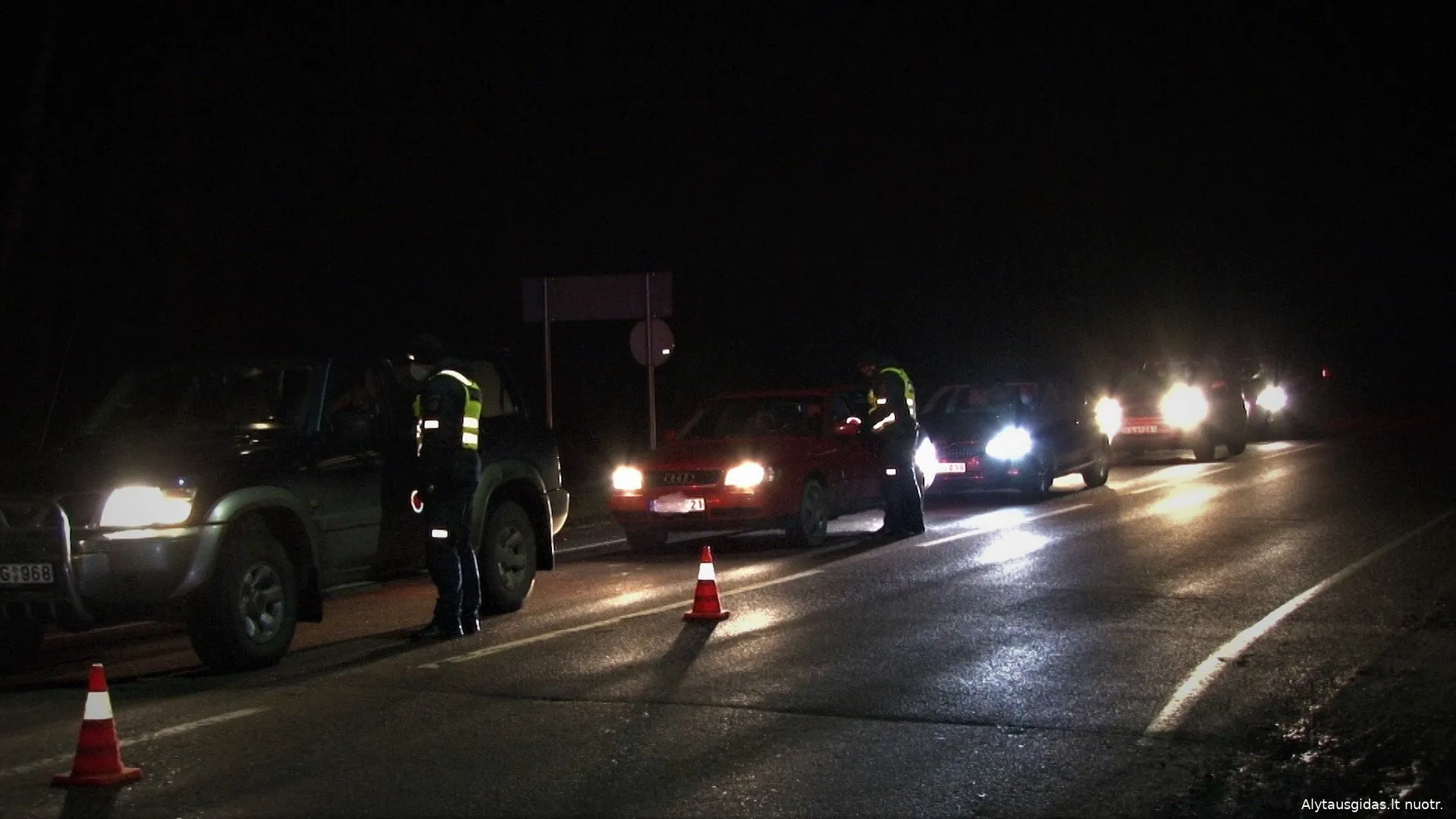 polic150778641 1061704421008074 5287660814051726804 n