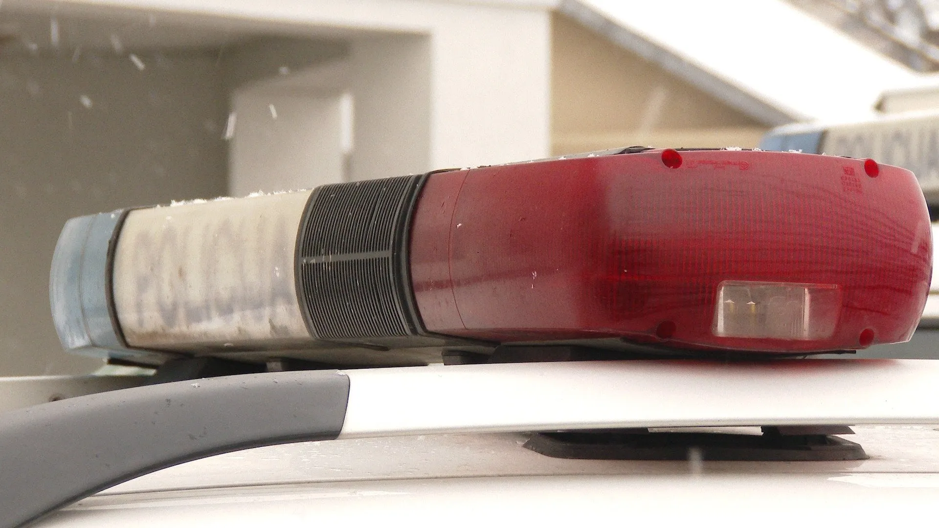 polici151106184 418863832724673 2565070319312997633 n