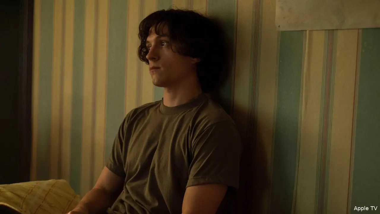 the crowded room tom hollandf1687875082