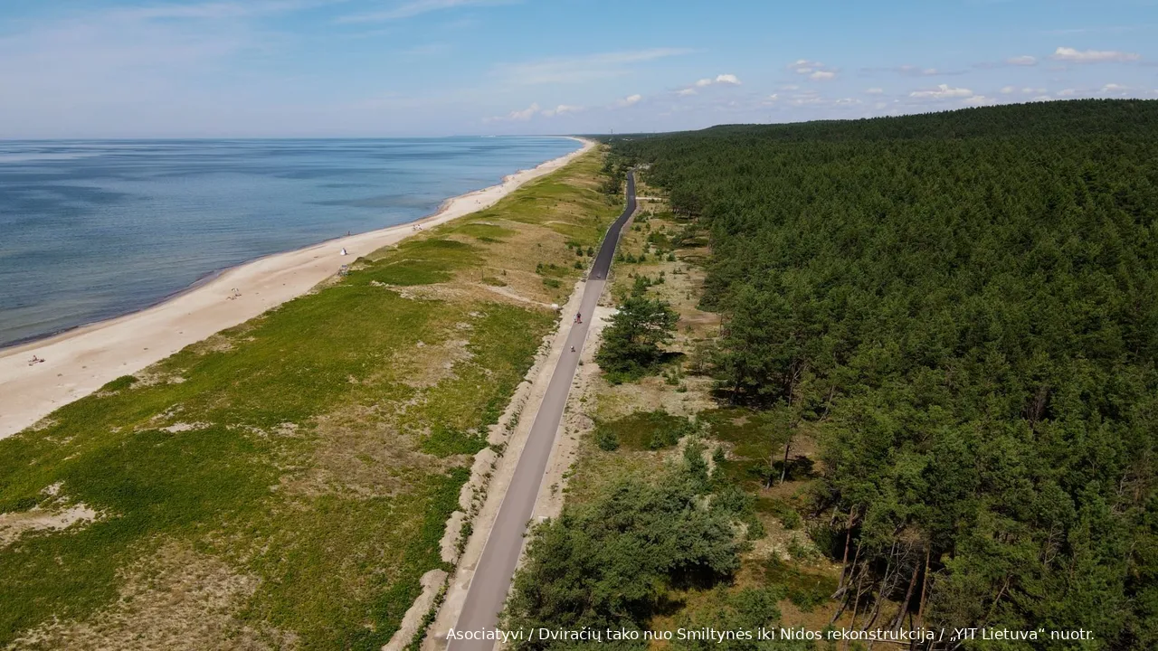 Dviračių tako nuo Smiltynės iki Nidos rekonstrukcija / „YIT Lietuva“ nuotr.