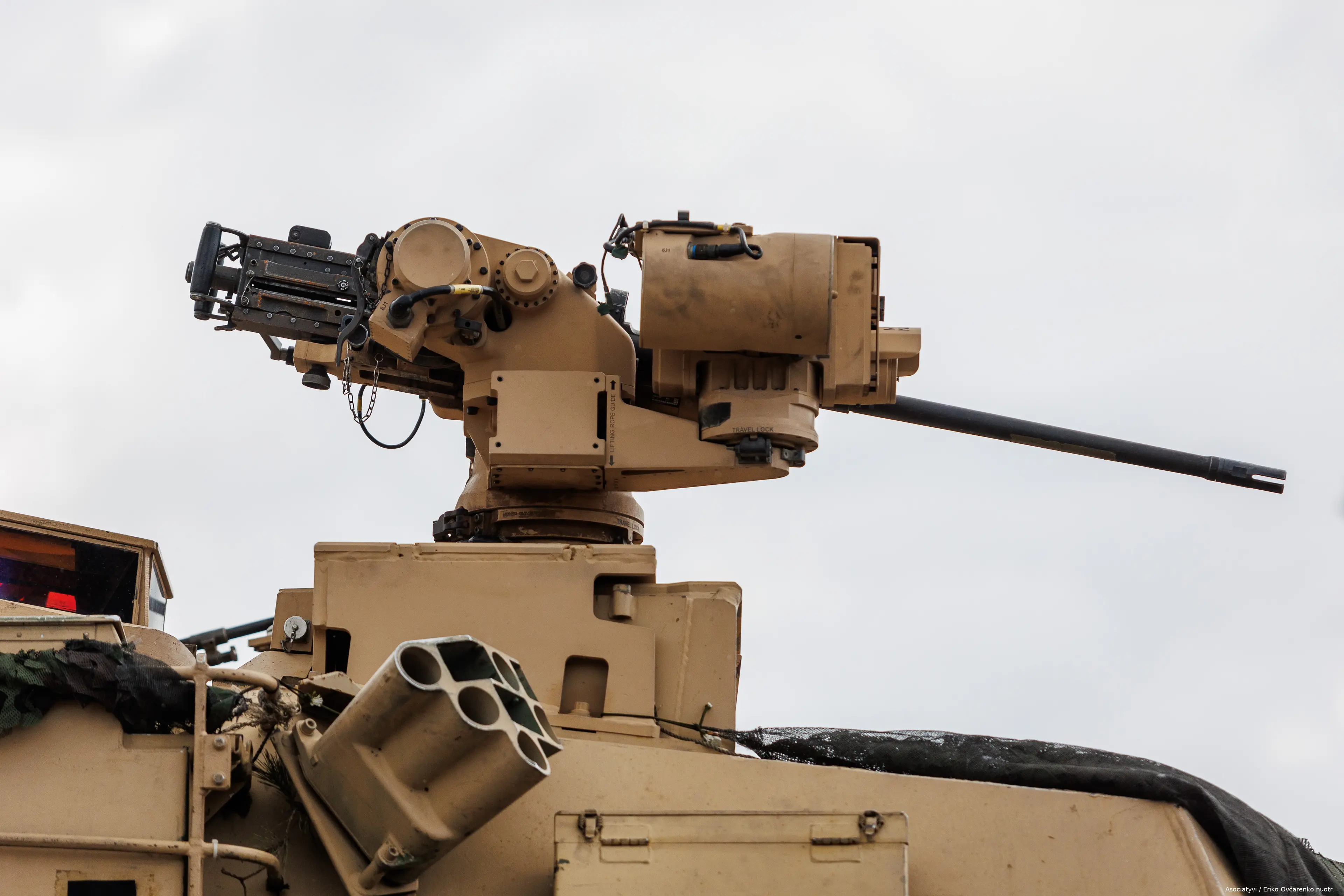991c25563573886a60a21e6c029a7e04