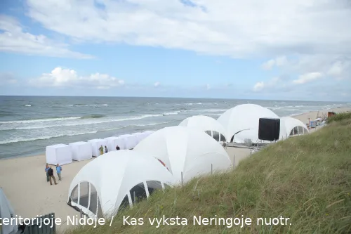 Patikrinimas festivalio „Ant bangos“  teritorijoje Nidoje /  Kas vyksta Neringoje nuotr.