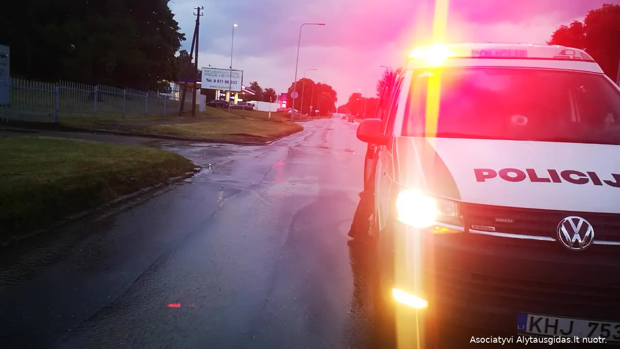 polic203933689 993547771414655 2920671031038343072 n