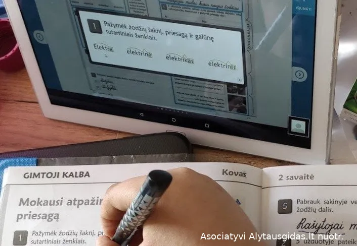 zoomimg 20200331 120sss702