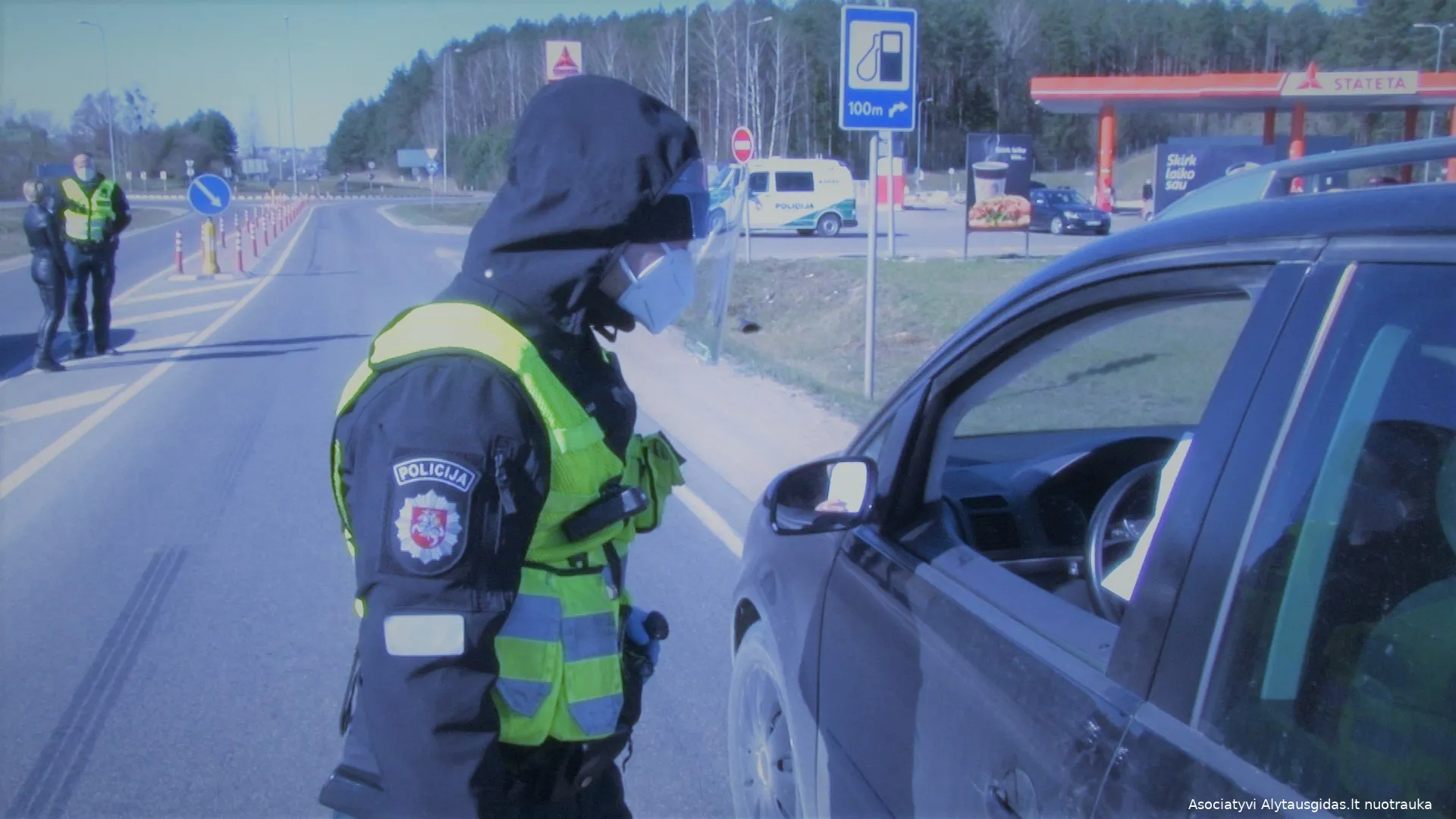 pol03 po reportazo00 29 22 18still083