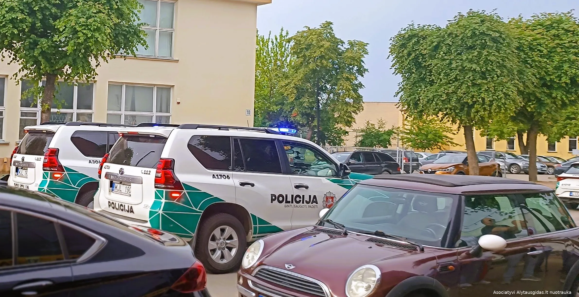 poliimg 20230616 173906