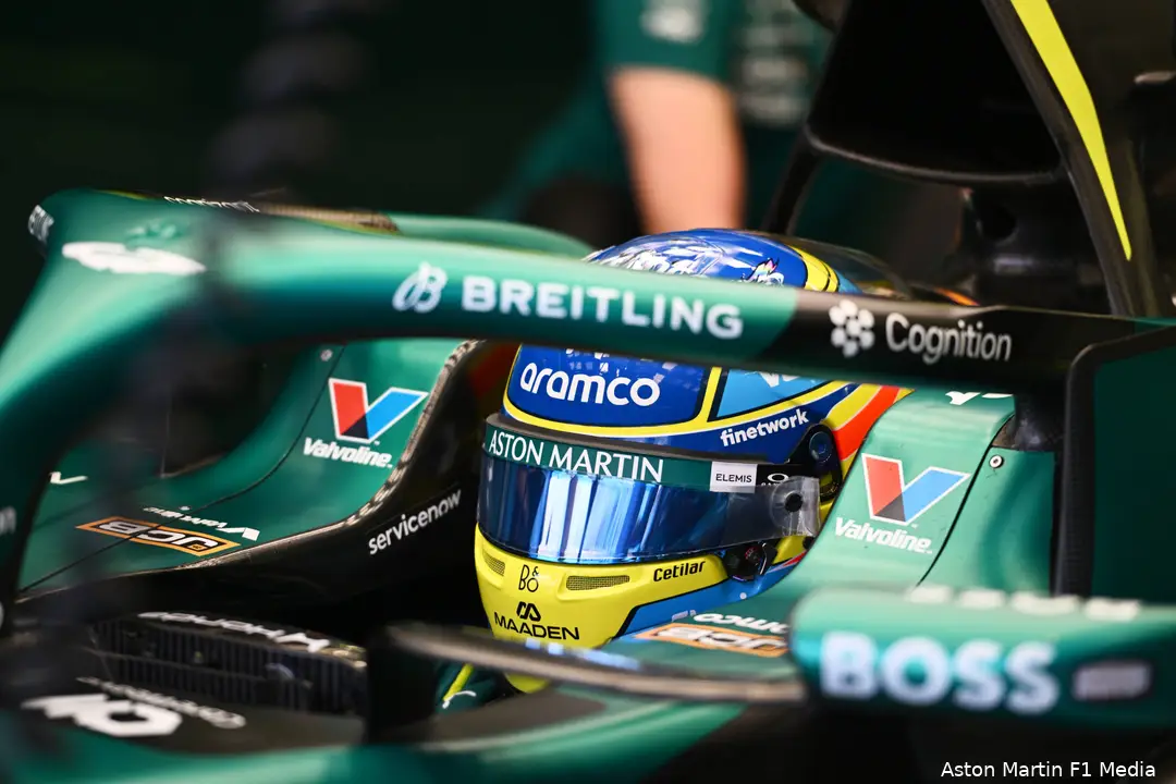 fernando-alonso-aston-martin-AMR26-donderdag-wintertests-bahrein