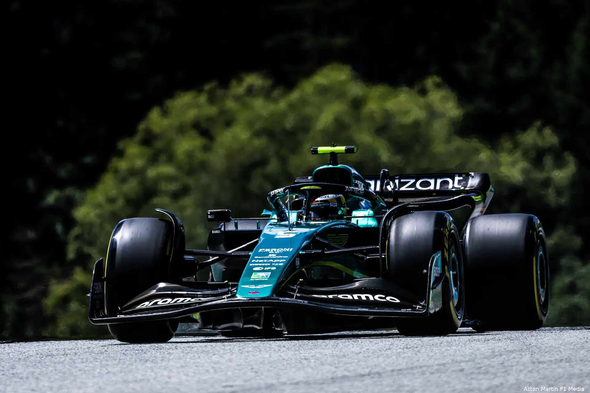 aston martin vettel