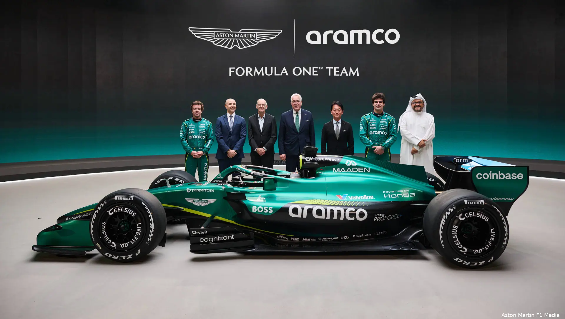 aston-martin-fernando-alonso-adrian-newey-lawrence-stroll-lance-stroll-launch2026
