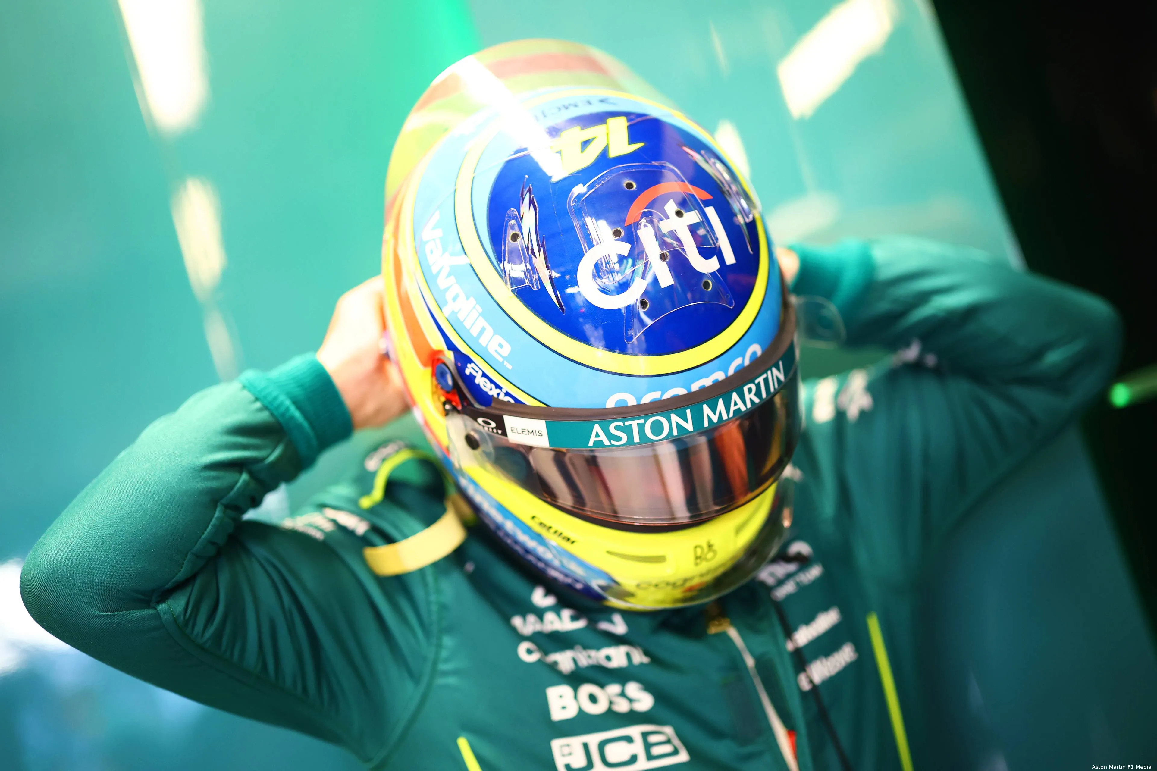 aston-martin-fernando-alonso-2025-abu-dhabi-gp-vrijdag-2