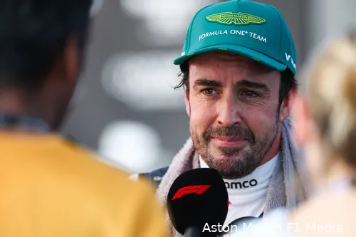 fernando-alonso-aston-martin-cota-2025-3