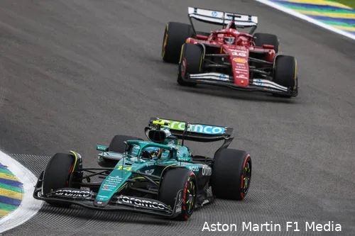 charles-leclerc-ferrari-fernando-alonso-aston-martin-sao-paolo-brazilië-zaterdag-2025