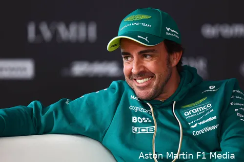 fernando-alonso-aston-martin-woensdag-wintertests-bahrein