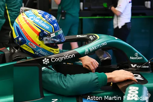 fernando-alonso-aston-martin-woensdag-wintertests-bahrein