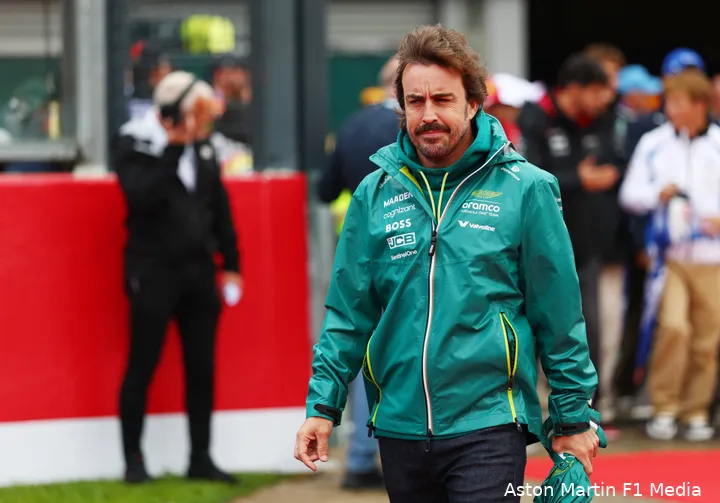 fernando alonso race aston martin zondag belgie