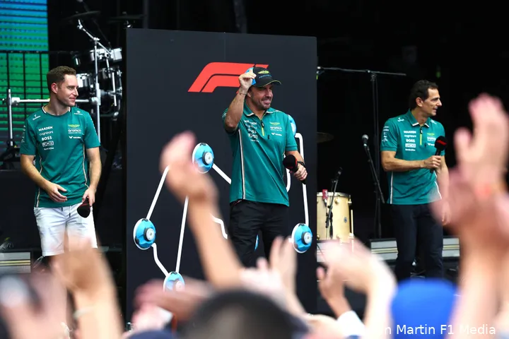 fernando-alonso-singapore-kwalificatie-zaterdag-aston-martin