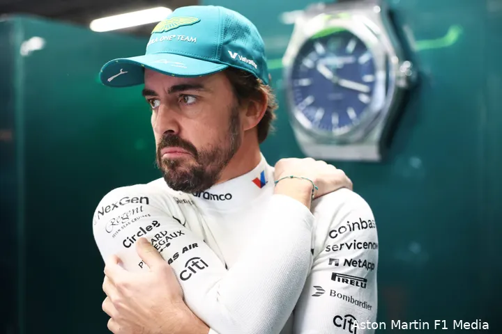 fernando-alonso-aston-martin-sao-paolo-brazilië-zaterdag-2025