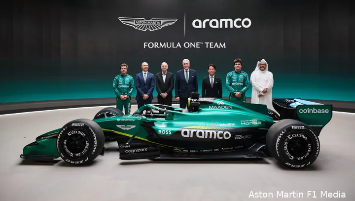aston-martin-fernando-alonso-adrian-newey-lawrence-stroll-lance-stroll-launch2026