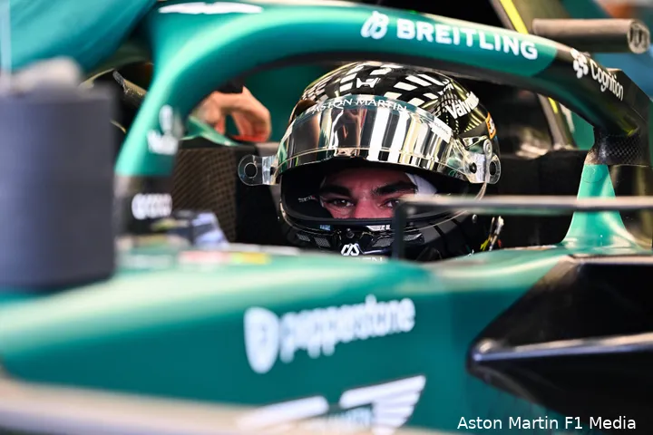 lance-stroll-aston-martin-amr26-wintertest-bahrein-vrijdag