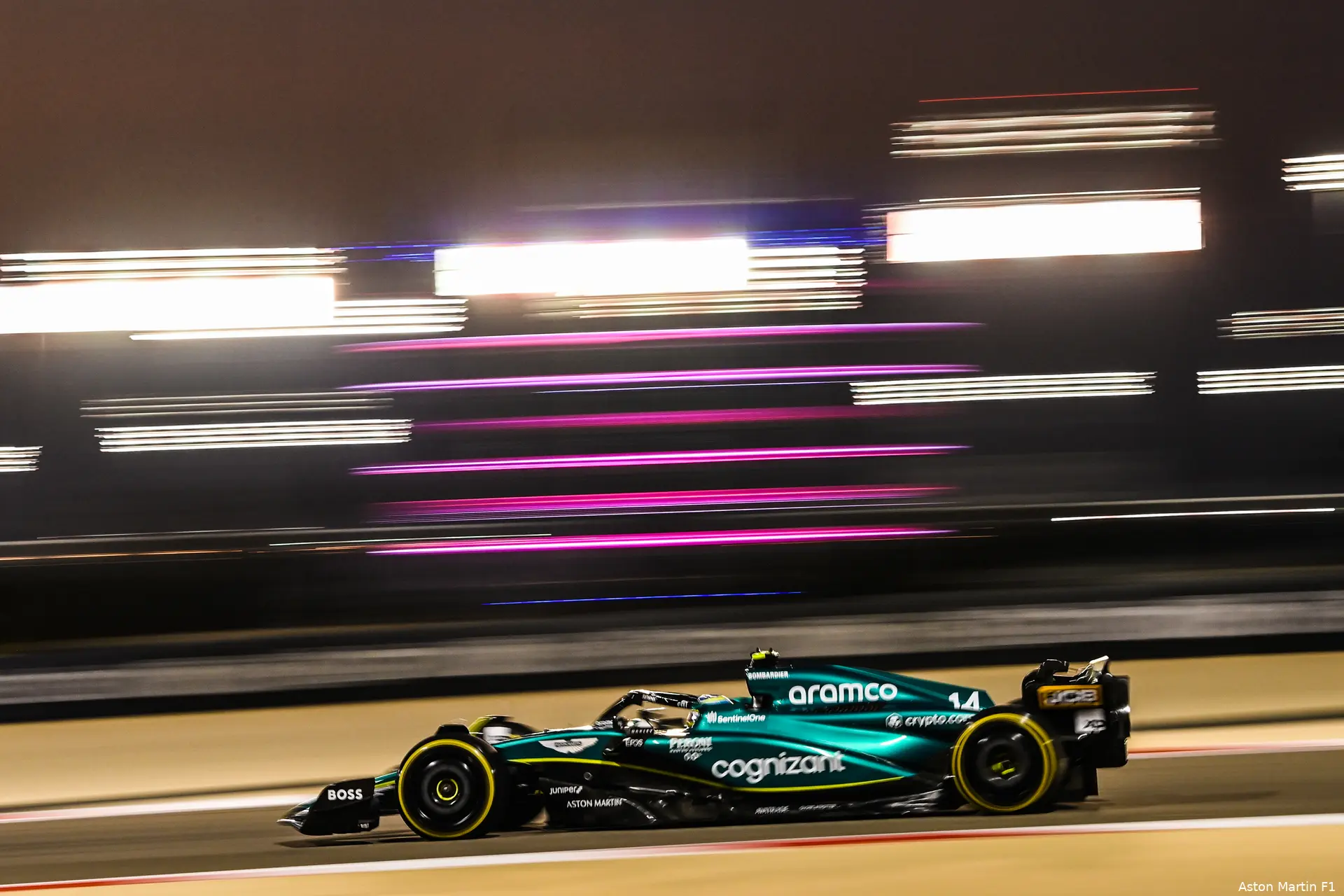 fernando alonso amr23 aston martin f1 testing bahrein 2023