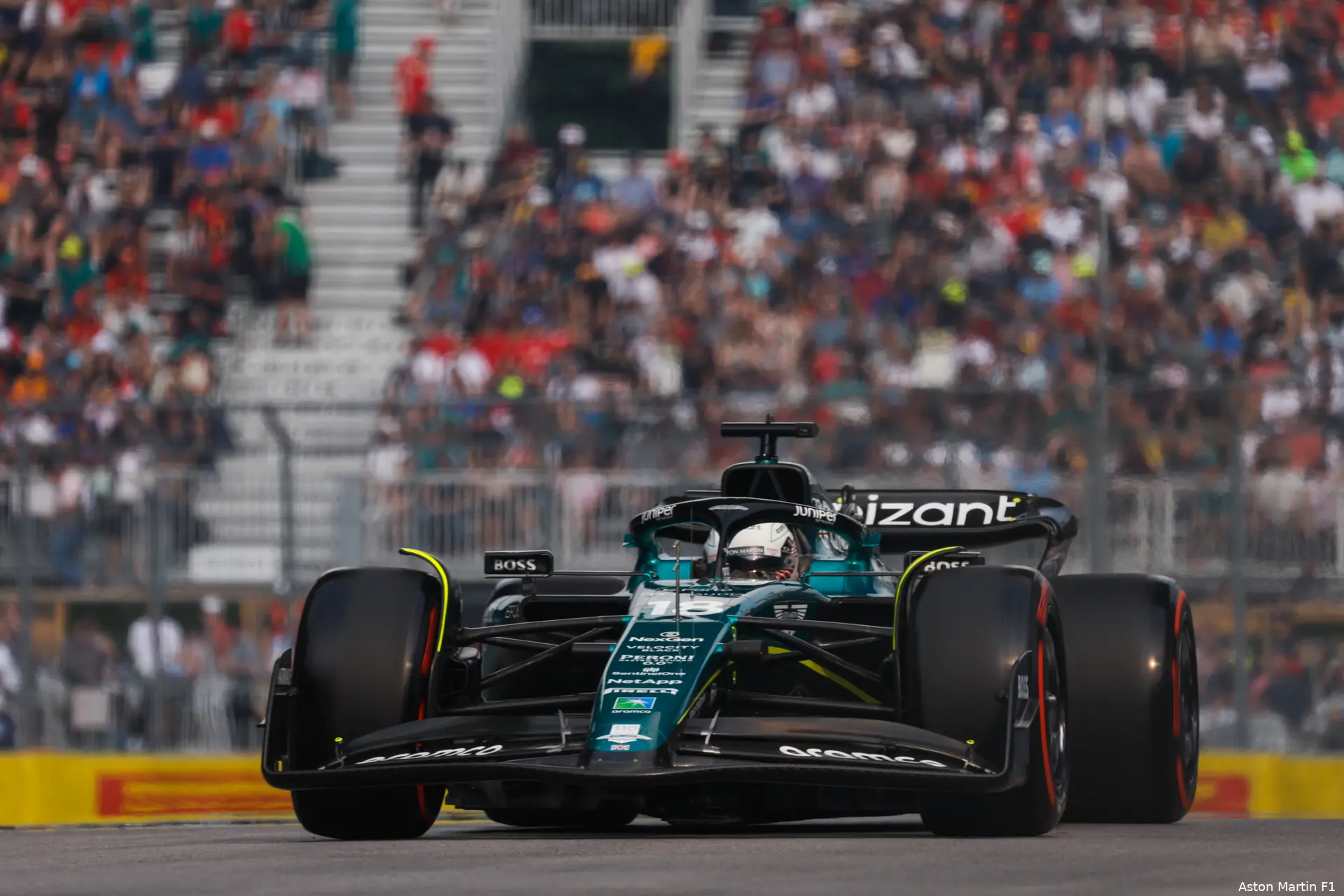 lance stroll amr23 aston martin f1 gp canada 2023