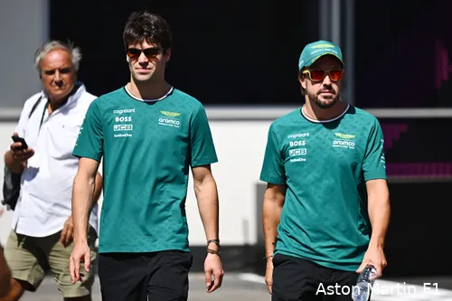 <i>Wie zou de voorkeur van papa Stroll krijgen?</i>