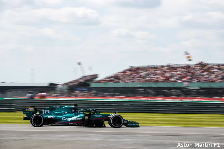 Stroll deed een opvallende inhaalactie in Silverstone (Foto: Aston Martin F1)<br>