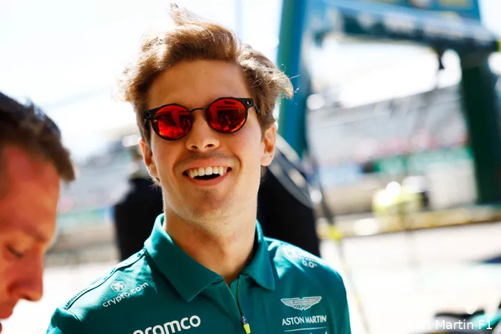 <i>Felipe Drugovich, de kampioen van de Formule 2, zal volgend seizoen de test- en reservecoureur zijn van het team van Aston Martin.</i>