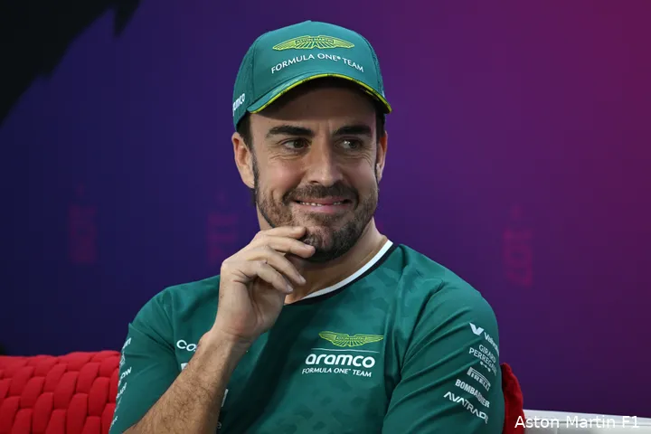 fernando alonso aston martin testdagen bahrein 2024