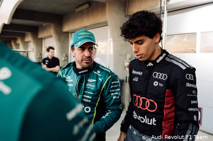 gabriel-bortoleto-fernando-alonso-bahrein-wintertest-dag1-2