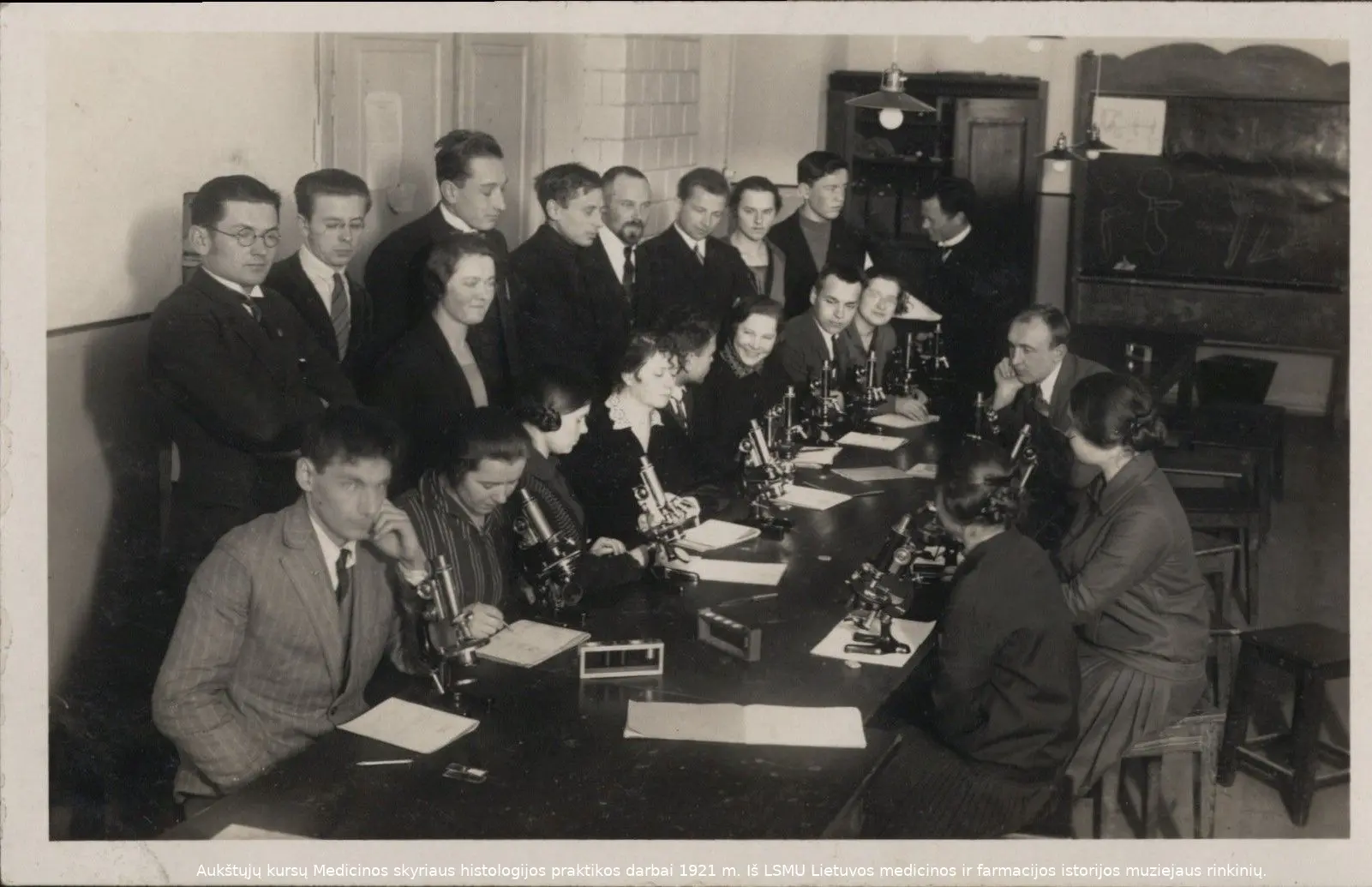 auktj kurs medicinos skyriaus histologijos praktikos darbai 1921 m i lsmu lietuvos medicinos ir farmacijos istorijos muziejaus rinkini