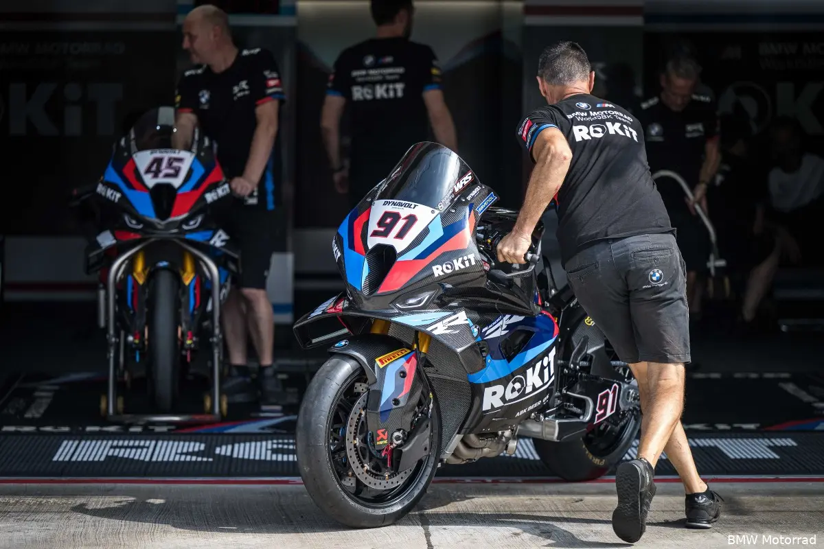 bmw motorrad wsbk imola box
