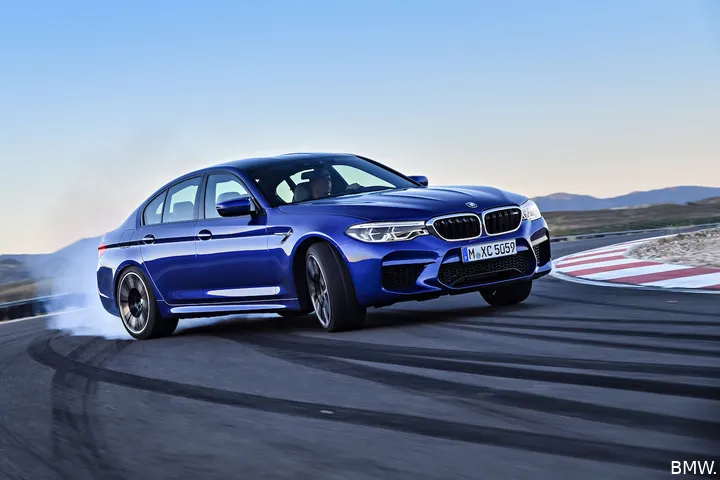 fhm bmw m511