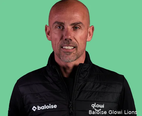 Father Sven saw Thibau learning quickly