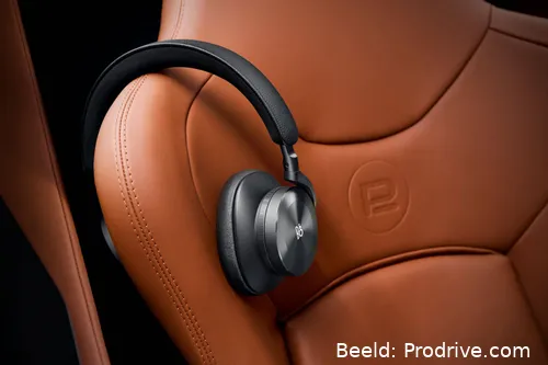 Prodrive-Racing-Simulator-Detail-Bang-Olusen-Beoplay-HX-headphones-Seat-Lo-Res