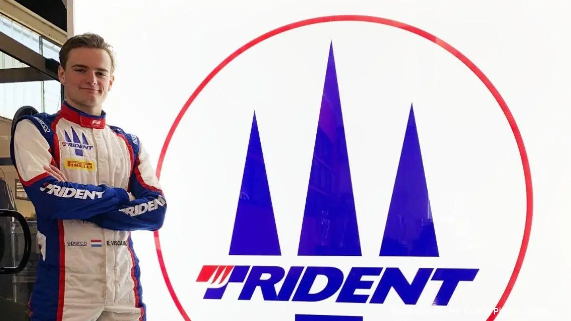 Bent Viscaal Trident pose