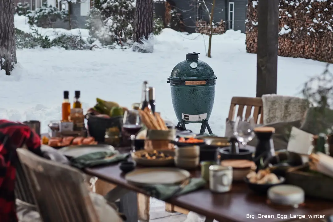big green egg large winter