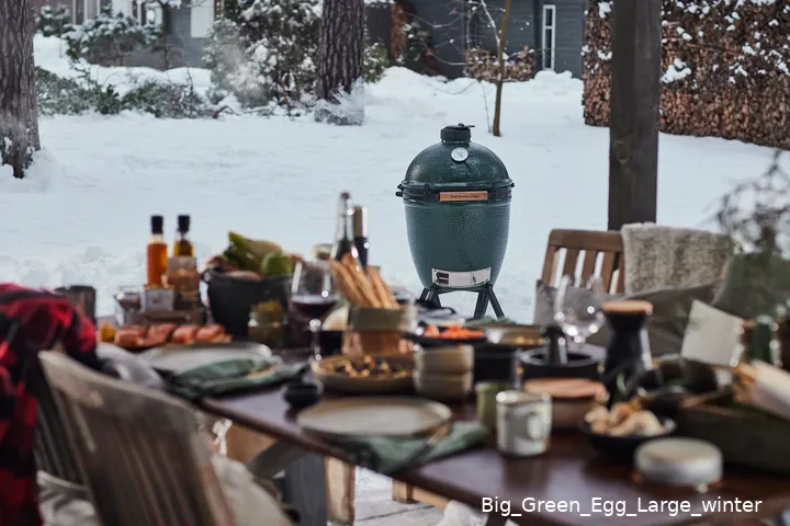 big green egg large winter