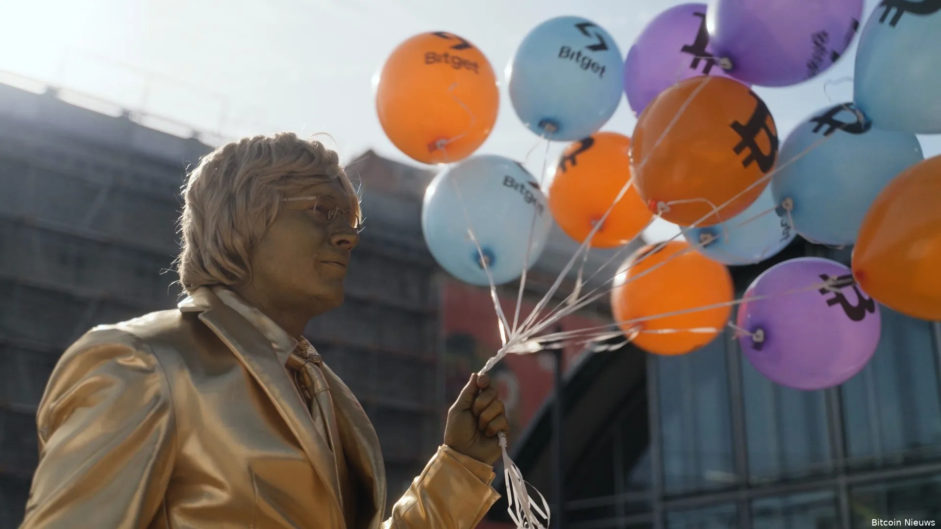 bitcoin whitepaper day