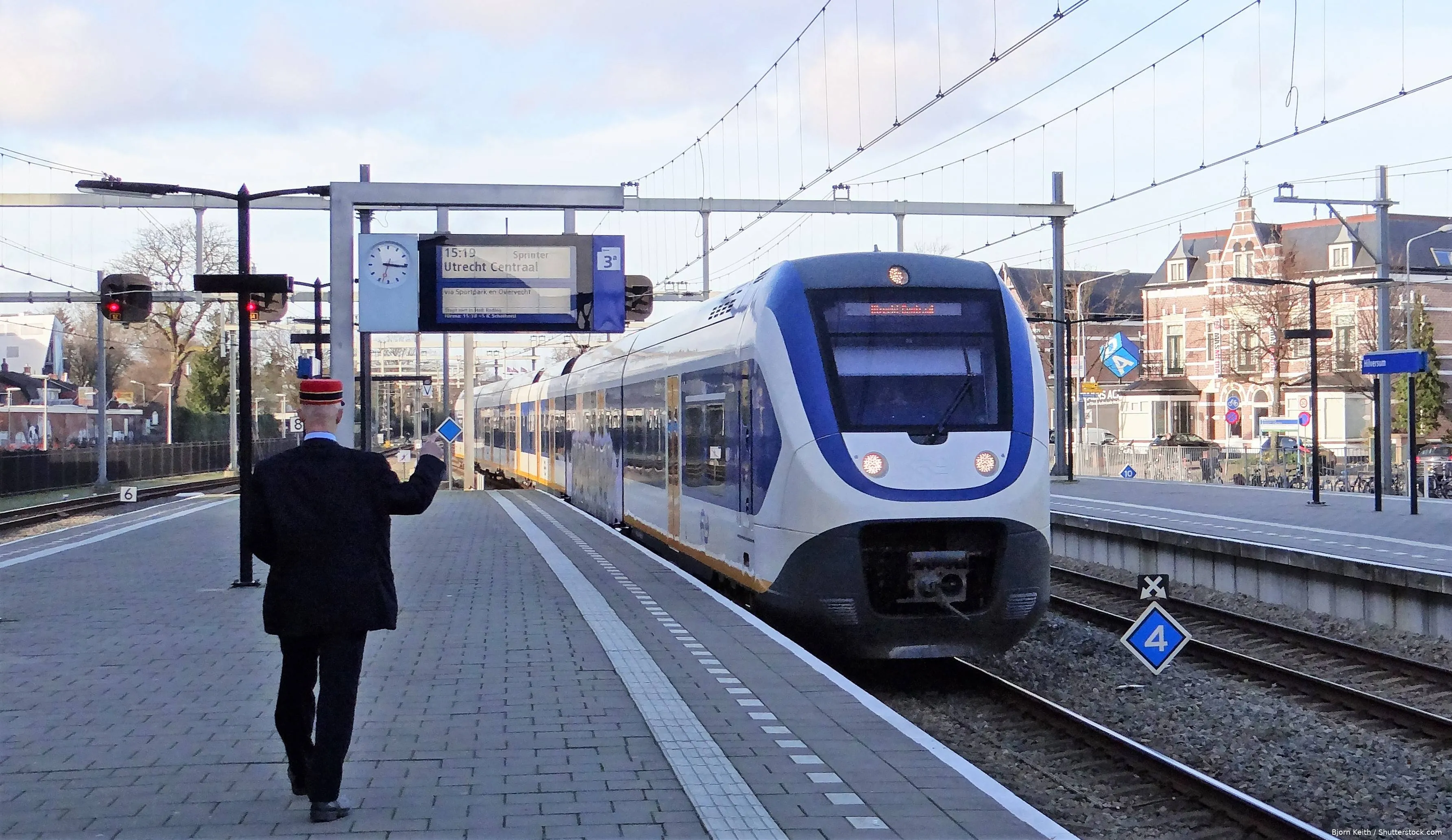 shutterstock_1091951009