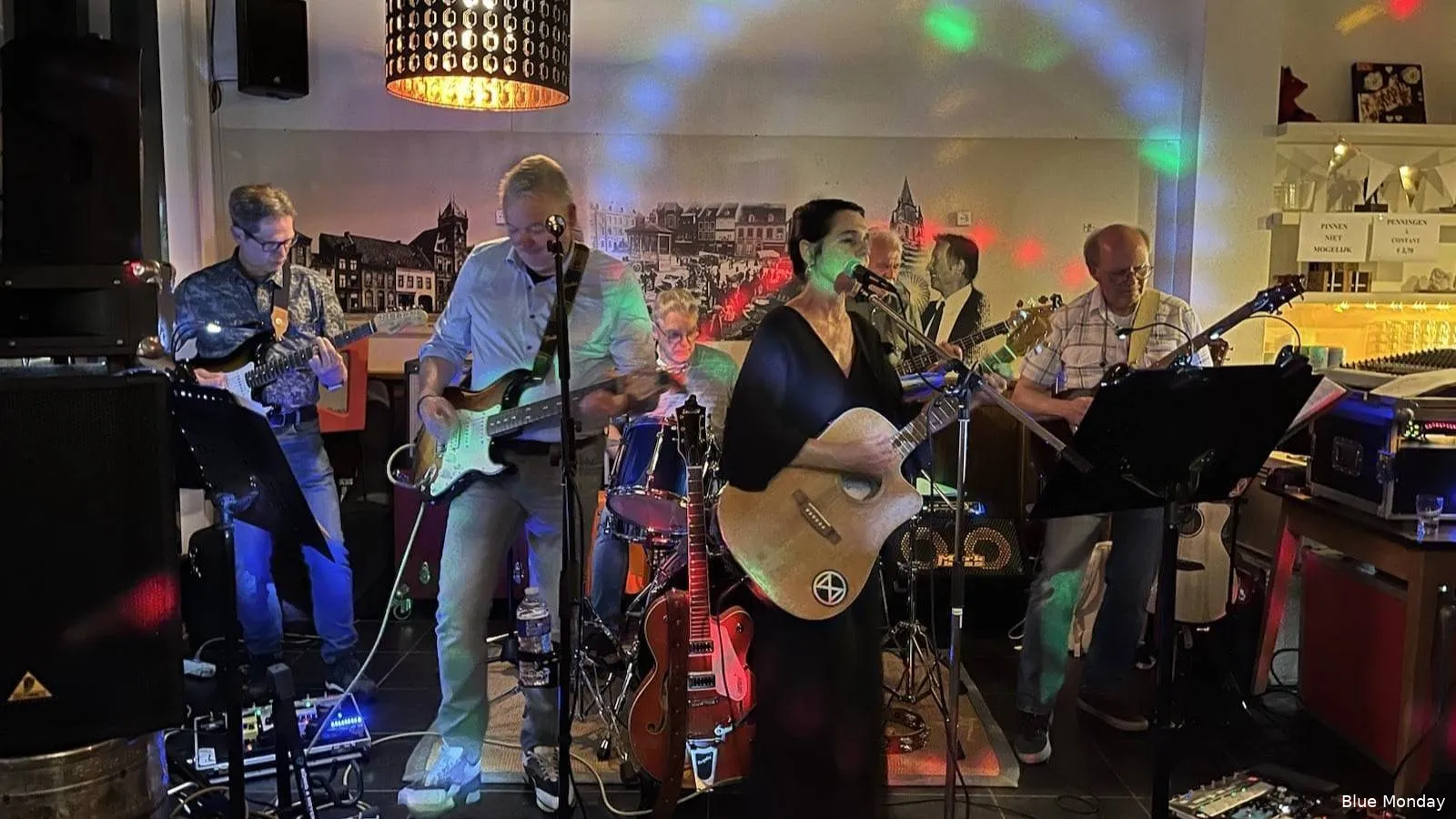 Theater Karroessel Presentaties PodiumPlus: Cadenza en Blue Monday